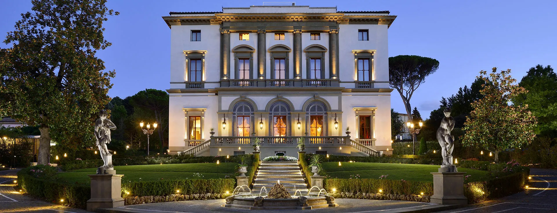 Villa Cora Florencia 5*,  Italia