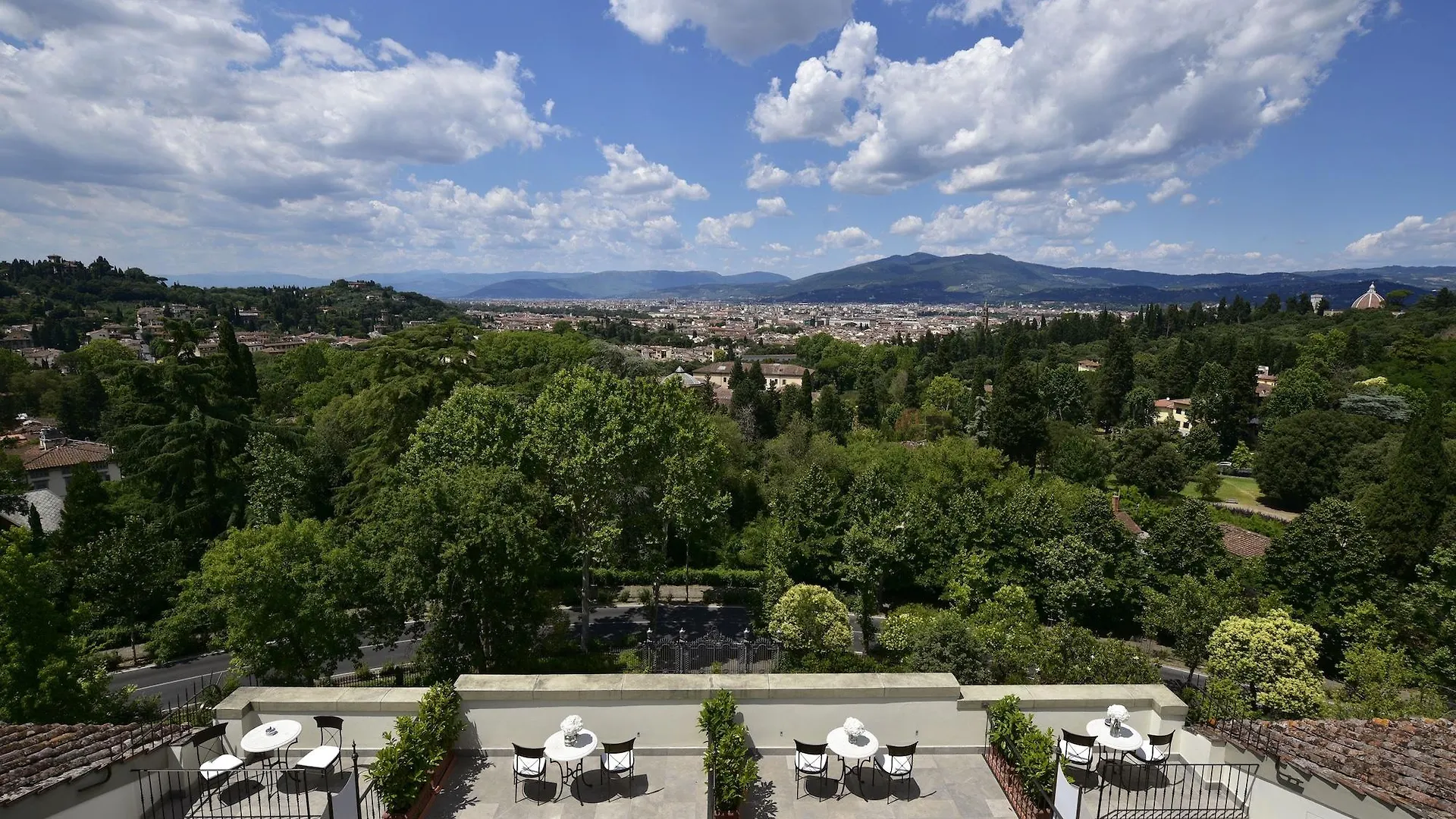 Villa Cora Florence Hotel
