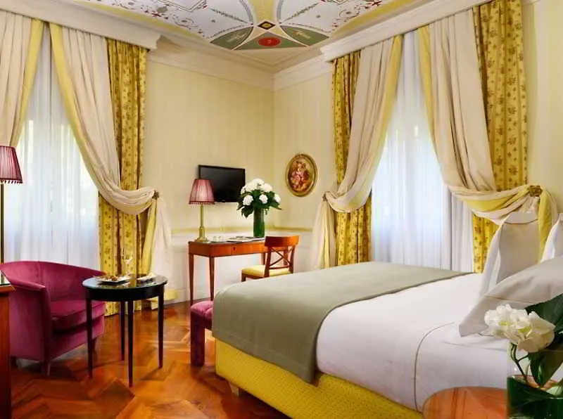 ***** Hotel Villa Cora Florence Italie